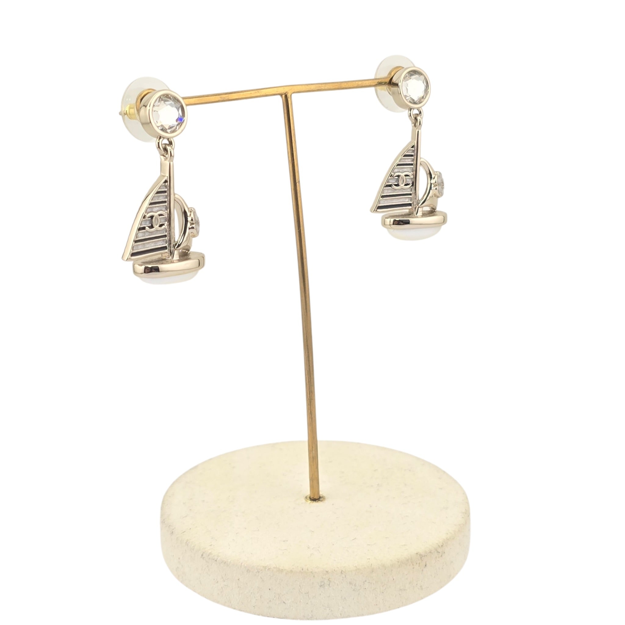 Chanel CC Sail Pendant Earrings 2026 CHANEL