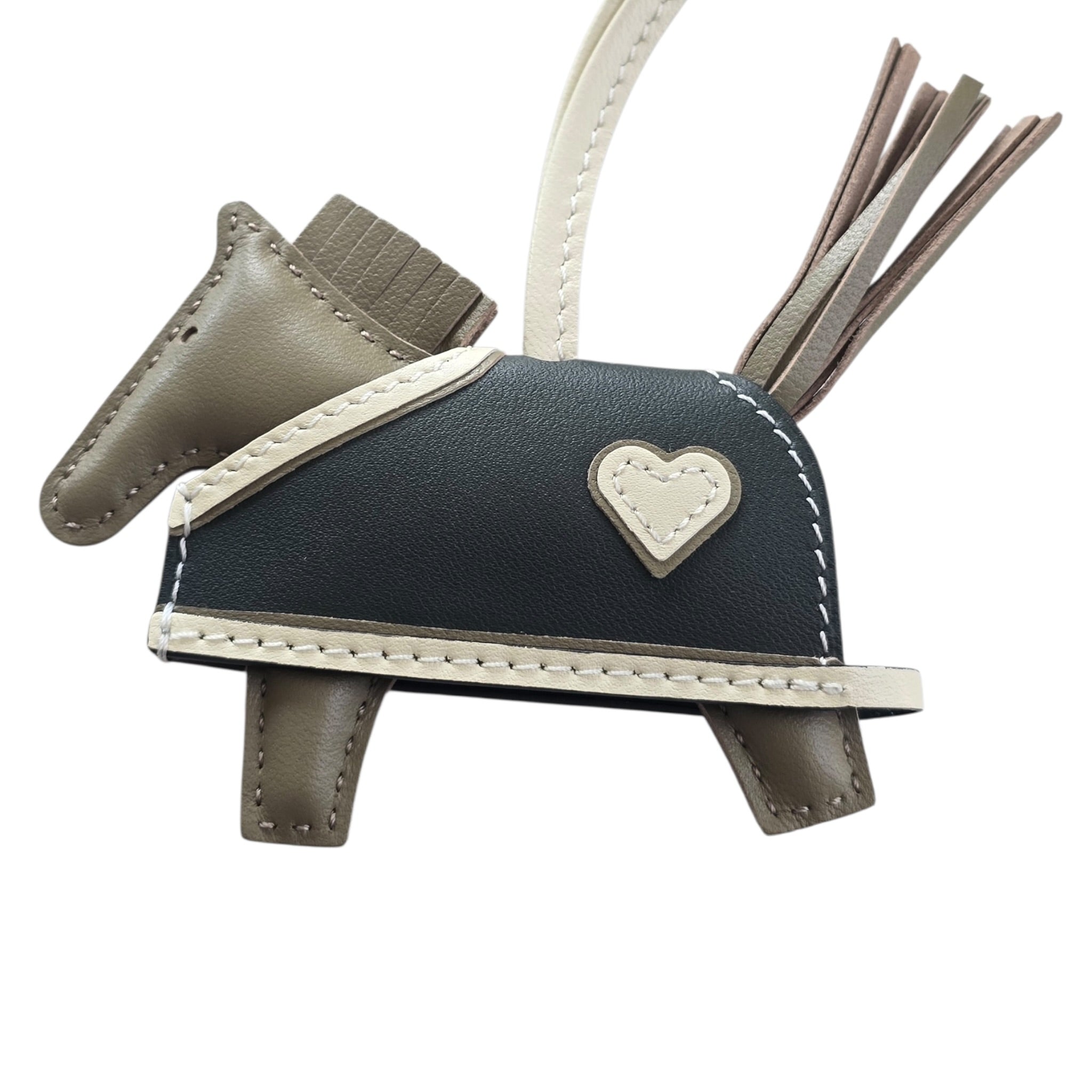 Hermès Rodeo Robeo Coeur Bag Charm PM Beige Marfa Craie Mangrove HERMES