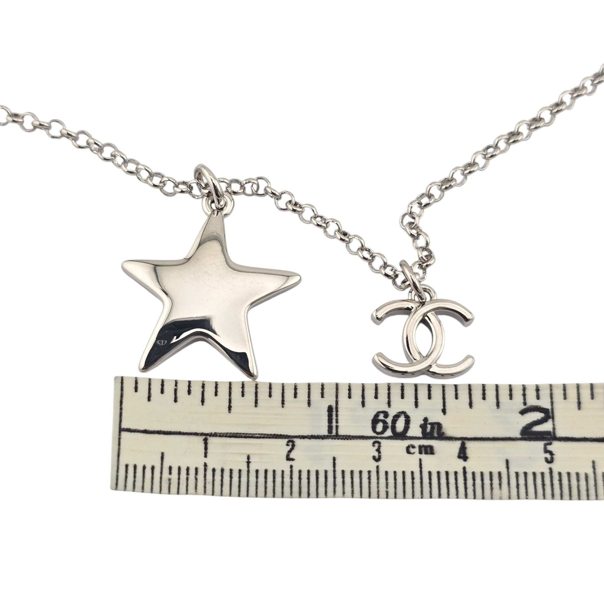 Chanel CC Silver Star Necklace 2026 CHANEL