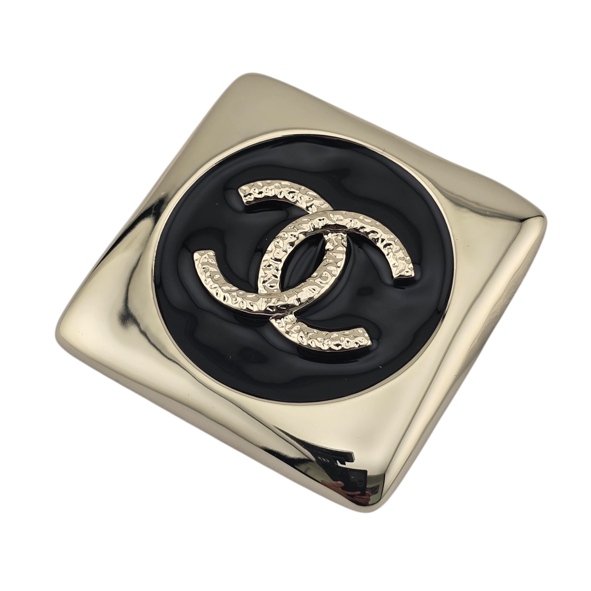 Chanel CC Square Gold Black Brooch 2026 CHANEL