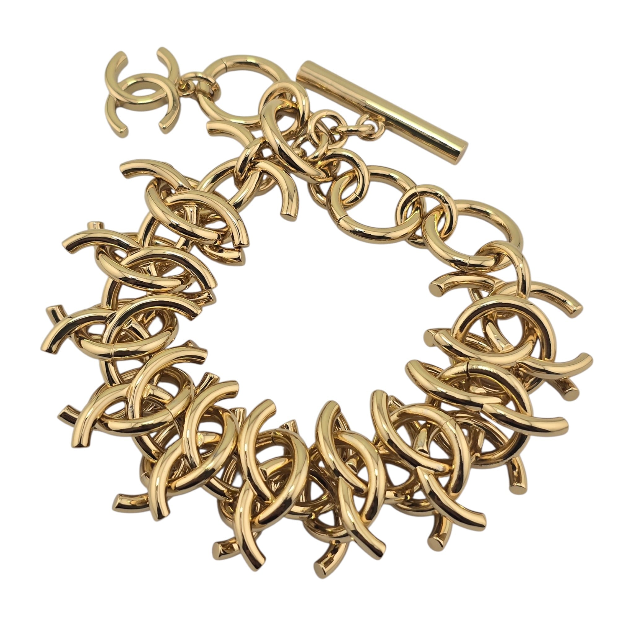 Chanel CC Gold Chunky Bracelet 2026 CHANEL