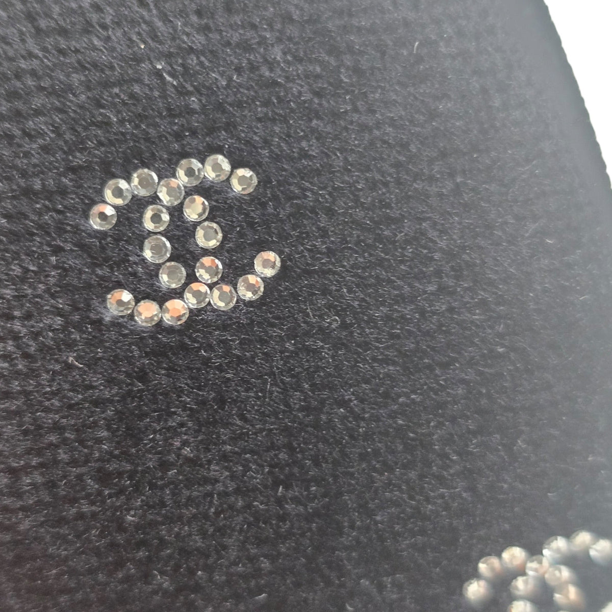 Chanel CC Velvet Strass Black Headband CHANEL