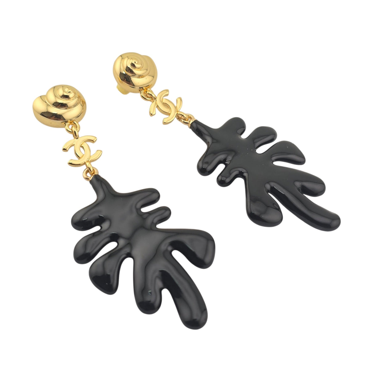 Chanel CC Black Coral Pendant Earrings 2026 CHANEL