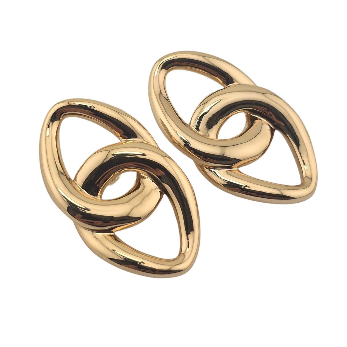 Chanel Gold CC Stud Earrings 2026 CHANEL