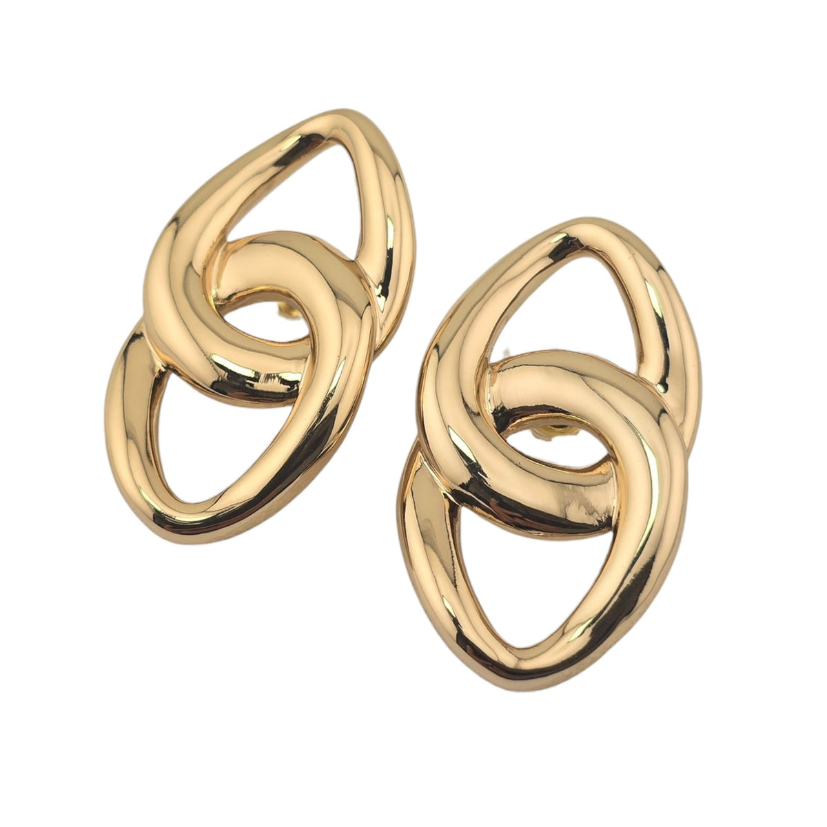 Chanel Gold CC Stud Earrings 2026 CHANEL
