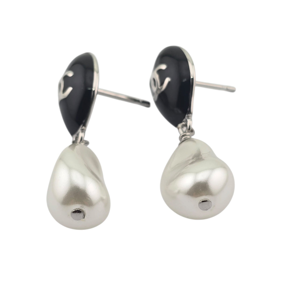 Chanel CC Black Silver Drop Earrings 2026 CHANEL