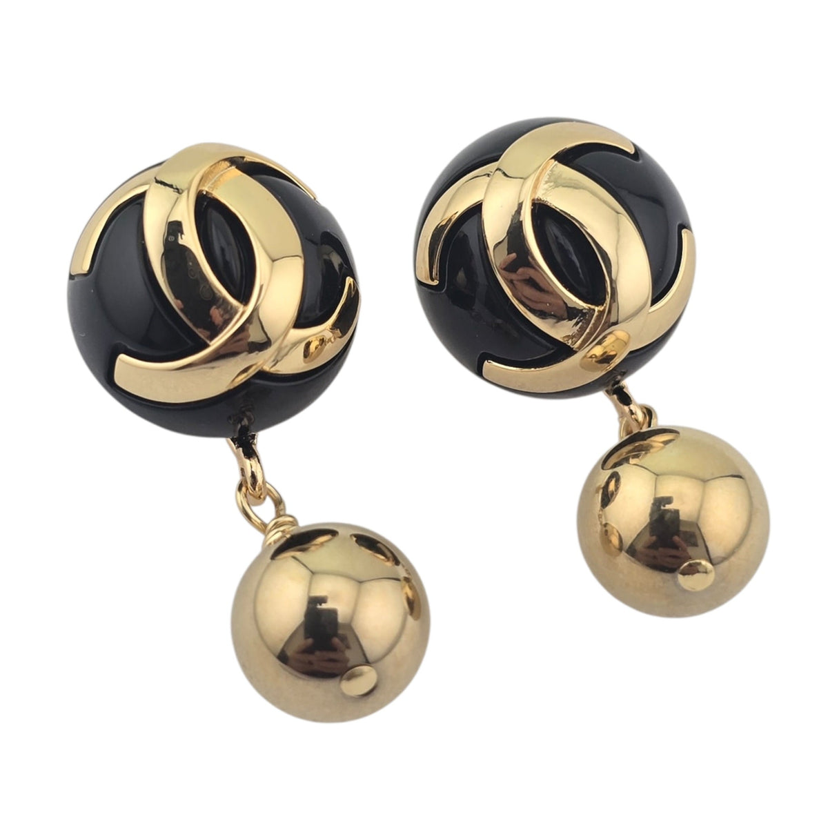 Chanel CC Black Gold Pendant Earrings 2026 CHANEL