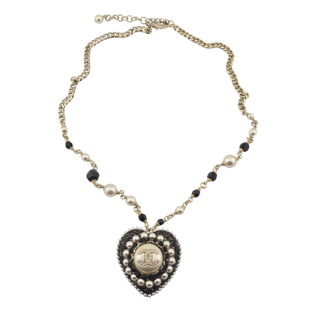 Chanel CC Heart Faux Pearl Strass Resin Necklace CHANEL