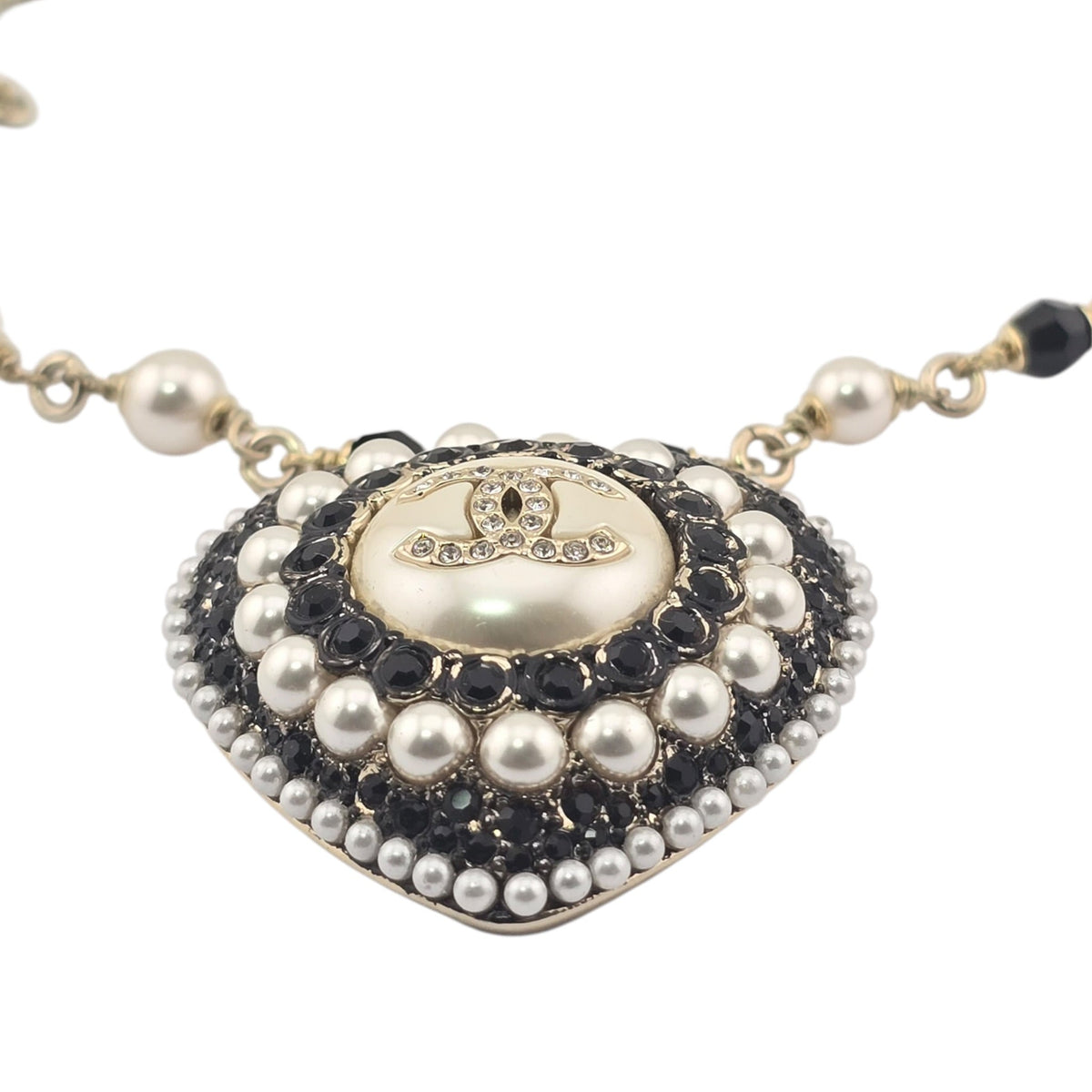 Chanel CC Heart Faux Pearl Strass Resin Necklace CHANEL