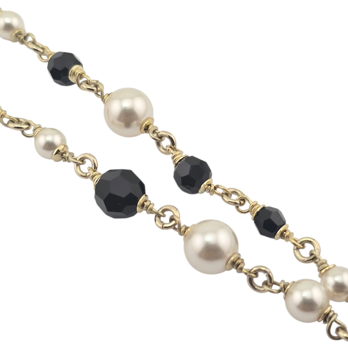 Chanel CC Heart Faux Pearl Strass Resin Necklace CHANEL