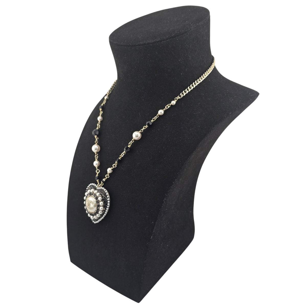 Chanel CC Heart Faux Pearl Strass Resin Necklace CHANEL