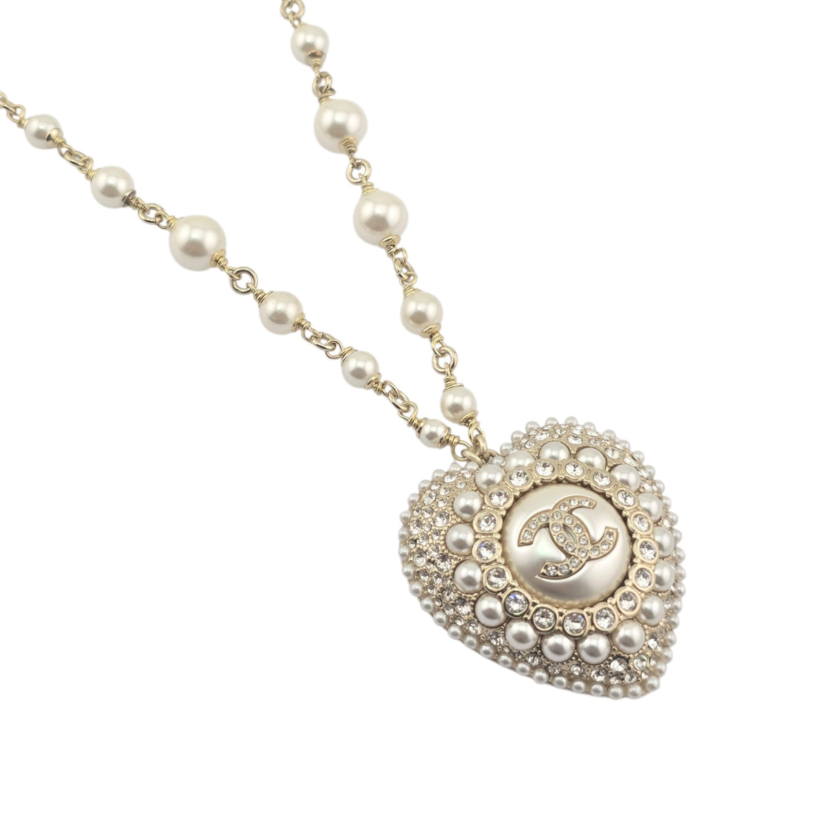Chanel CC White Heart Faux Pearl Strass Resin Necklace CHANEL