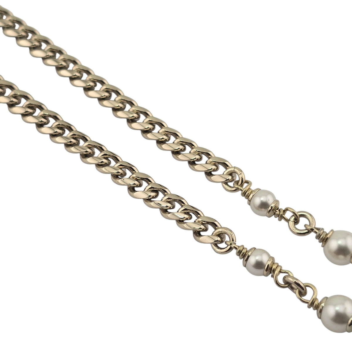 Chanel CC White Heart Faux Pearl Strass Resin Necklace CHANEL
