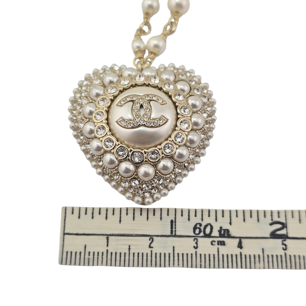 Chanel CC White Heart Faux Pearl Strass Resin Necklace CHANEL