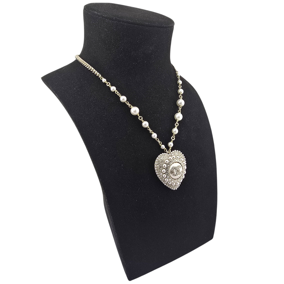 Chanel CC White Heart Faux Pearl Strass Resin Necklace CHANEL