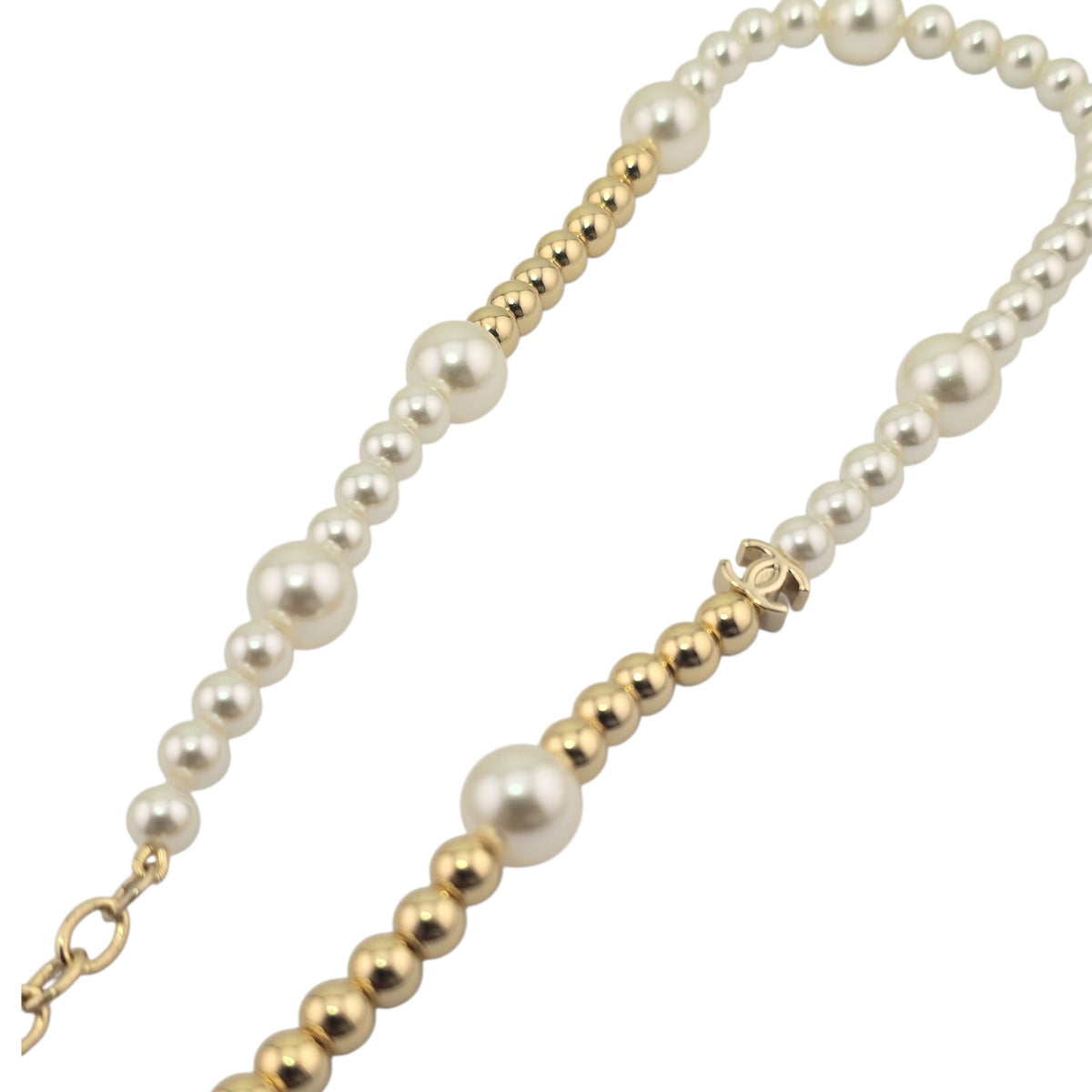 Chanel CC Faux Pearl Gold Necklace FW 2026 CHANEL