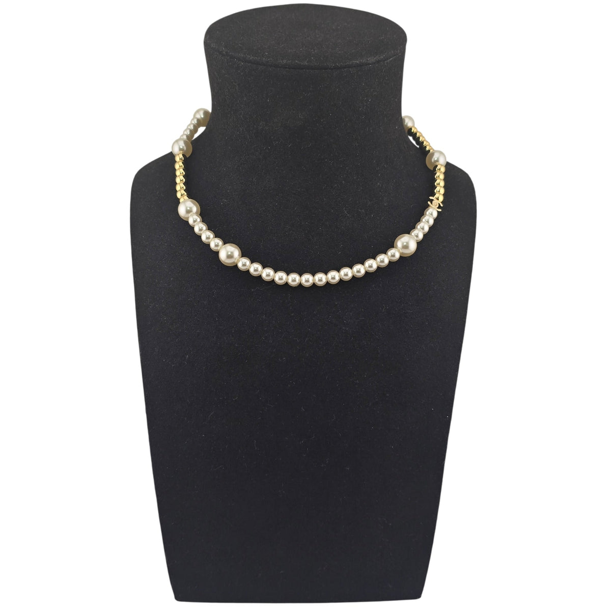 Chanel CC Faux Pearl Gold Necklace FW 2026 CHANEL