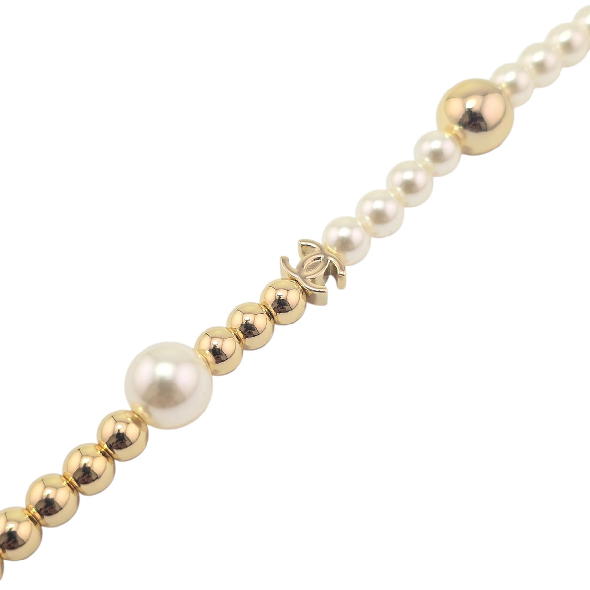 Chanel CC Faux Pearl Gold Bracelet FW 2026 CHANEL
