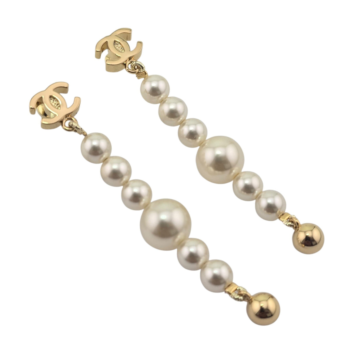 Chanel CC Faux Pearl Gold Earrings FW 2026 CHANEL
