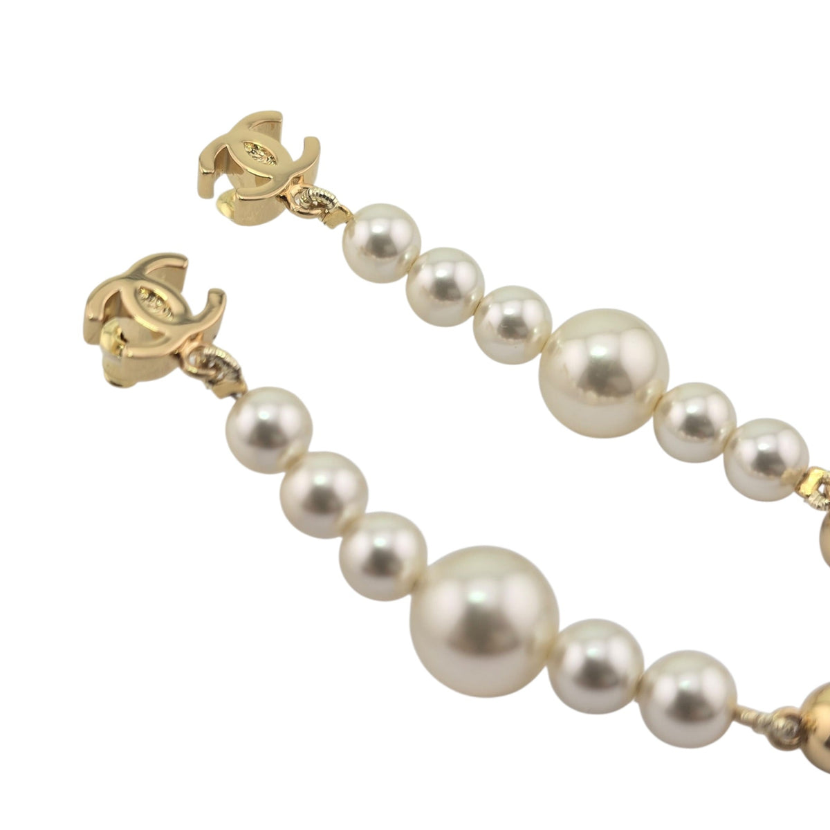 Chanel CC Faux Pearl Gold Earrings FW 2026 CHANEL