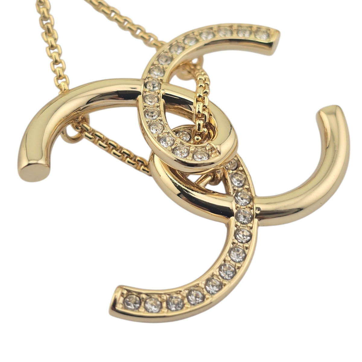 Chanel CC Gold Crystal Pendant Earrings 2026 CHANEL