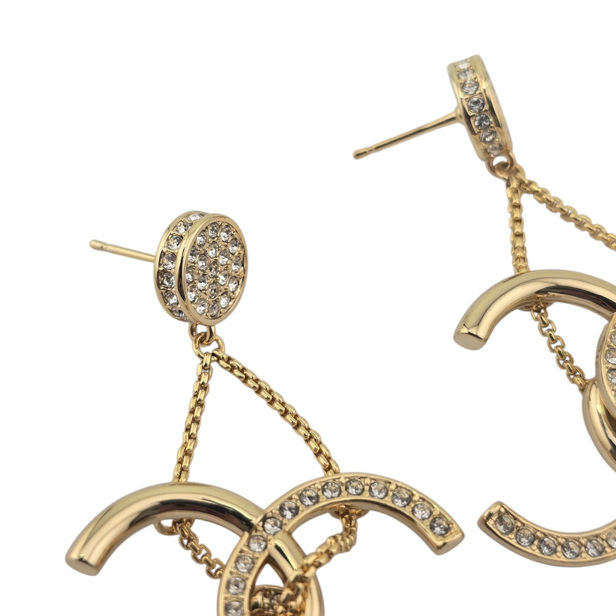 Chanel CC Gold Crystal Pendant Earrings 2026 CHANEL