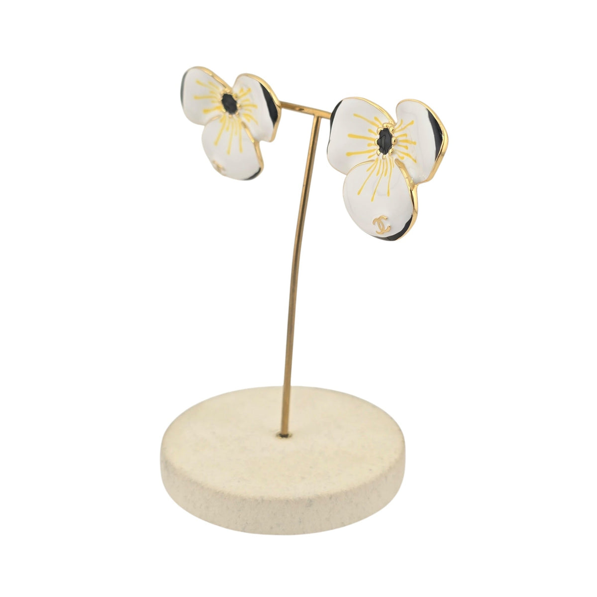 Chanel CC White Flower Stud Earrings FW 2026 CHANEL