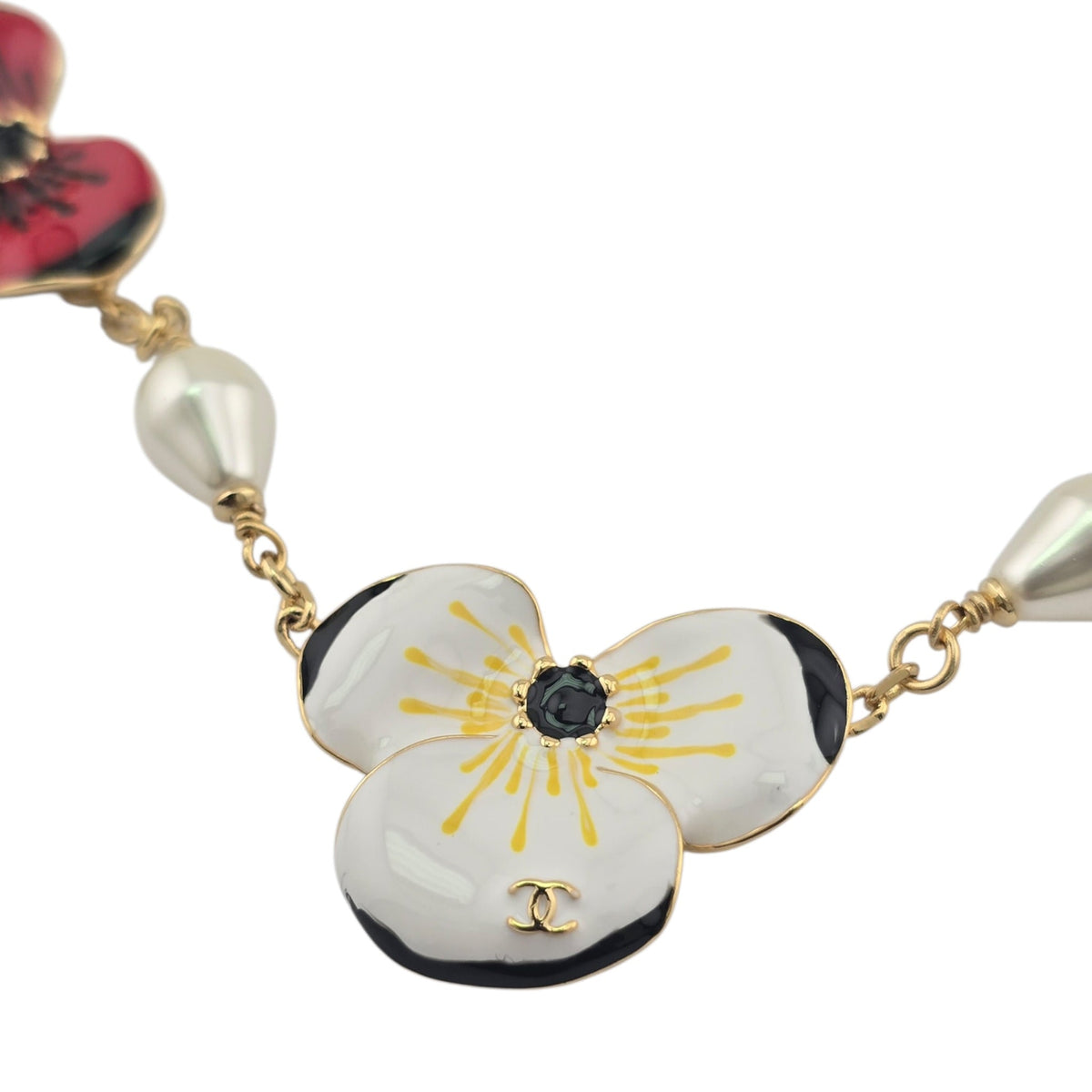 Chanel CC Red White Pink Flower Resin Choker Necklace FW 2026 CHANEL