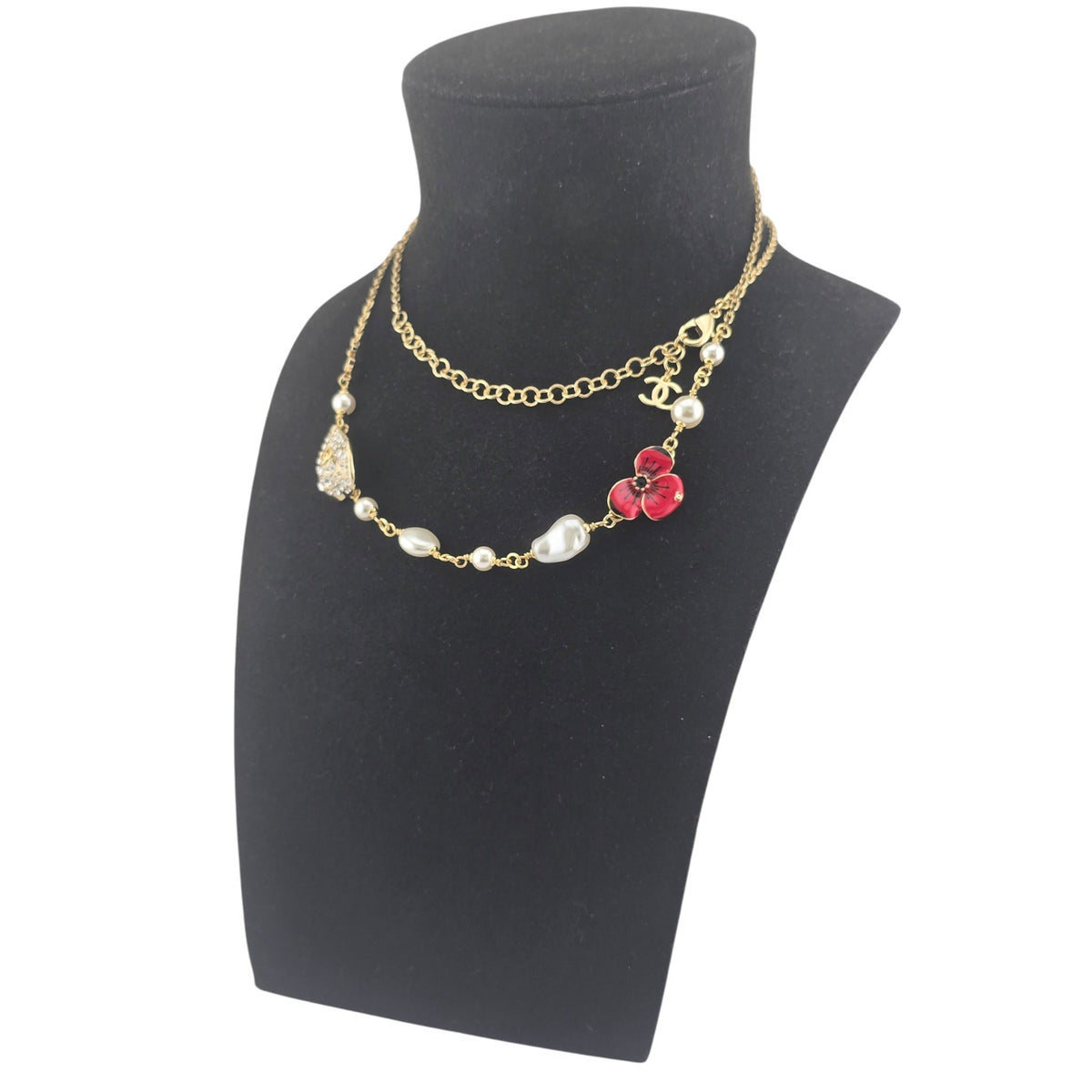 Chanel CC Red Flower Resin Necklace FW 2026 CHANEL