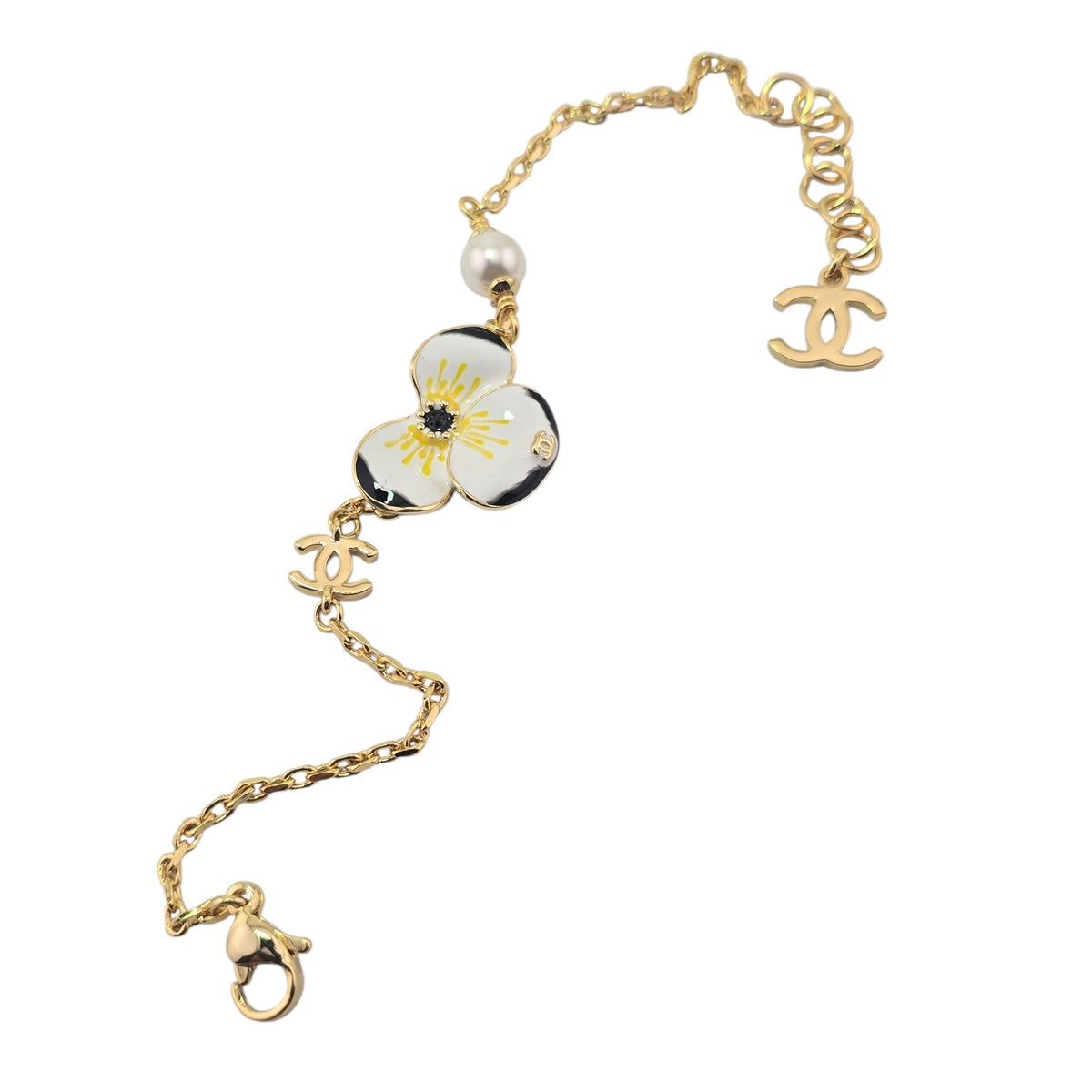 Chanel CC White Flower Bracelet FW 2026 CHANEL