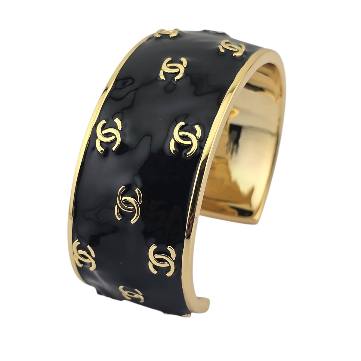 Chanel CC Black Gold Bangle 2026 CHANEL