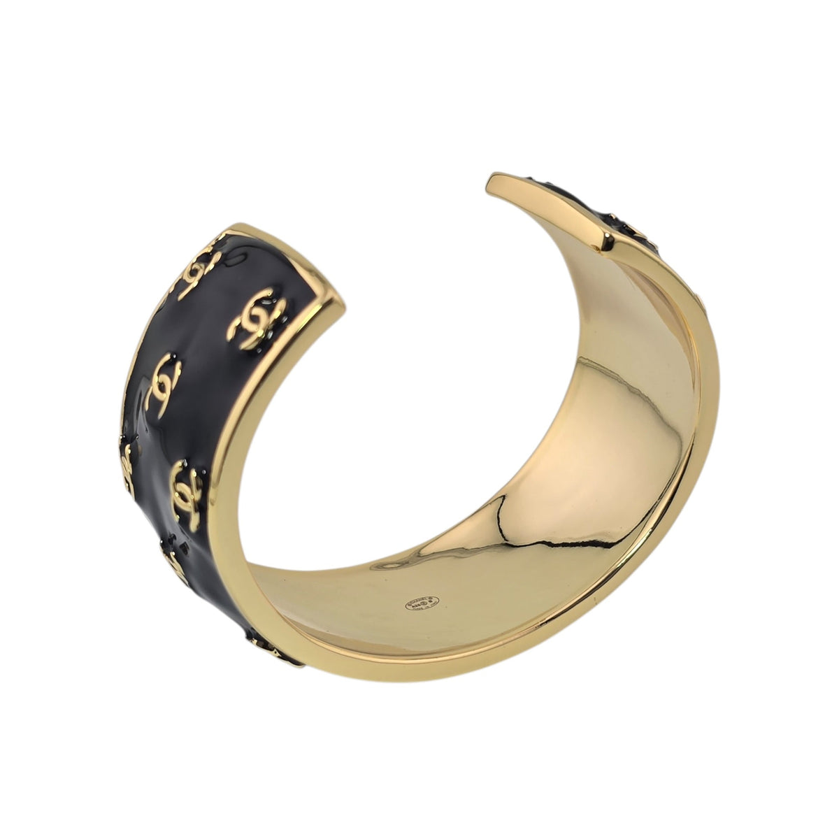 Chanel CC Black Gold Bangle 2026 CHANEL