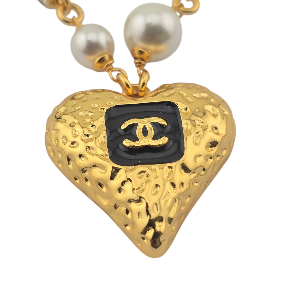 Chanel CC Pendant Black White Gold Heart Necklace 2023 CHANEL