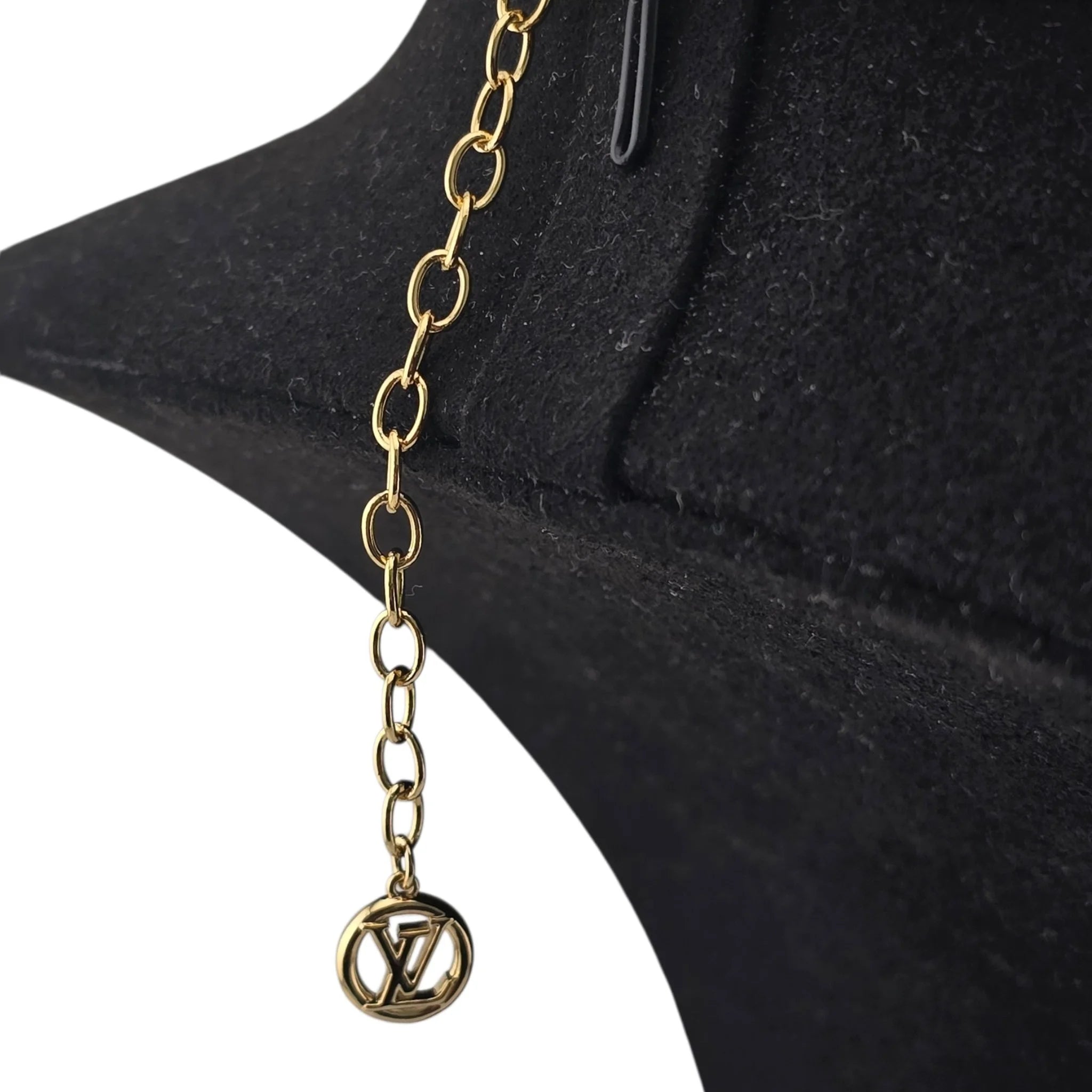 Louis Vuitton LV Blooming Pearls Necklace LOUIS VUITTON
