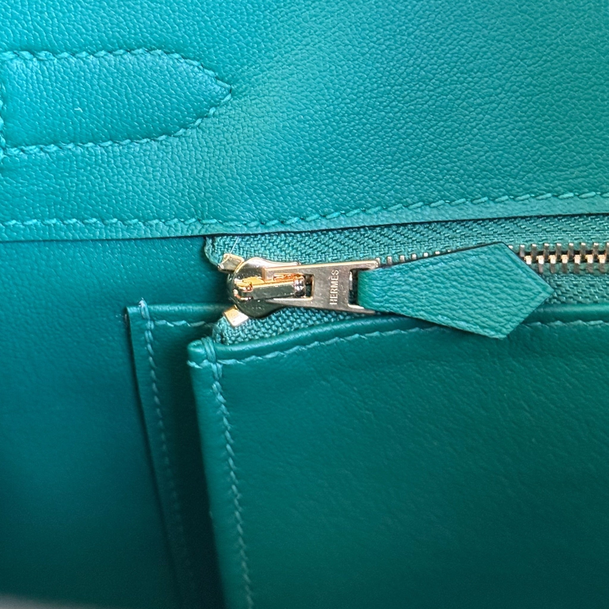 Hermès Birkin 30 Vert Emeraude Niloticus Crocodile GHW HERMES