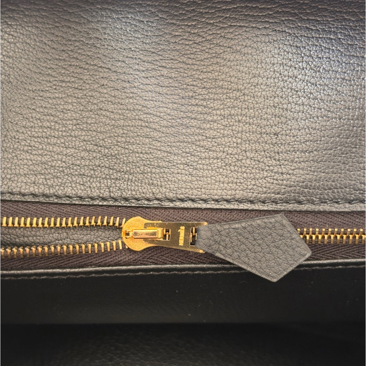 Hermès Birkin 25 Noir Togo Gold Hardware HERMES