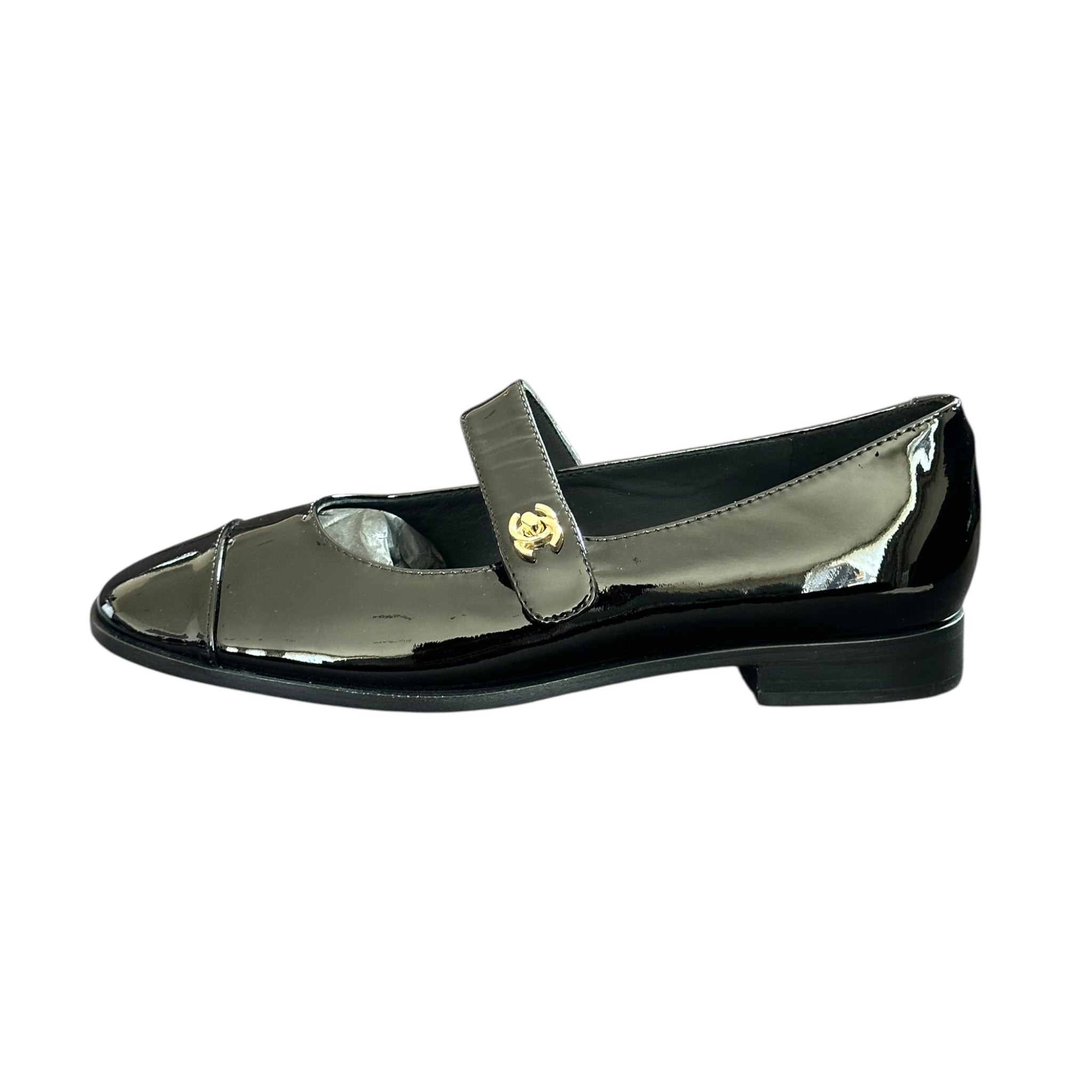 Chanel Patent Calfskin Mary Janes Flats 39 Black CHANEL