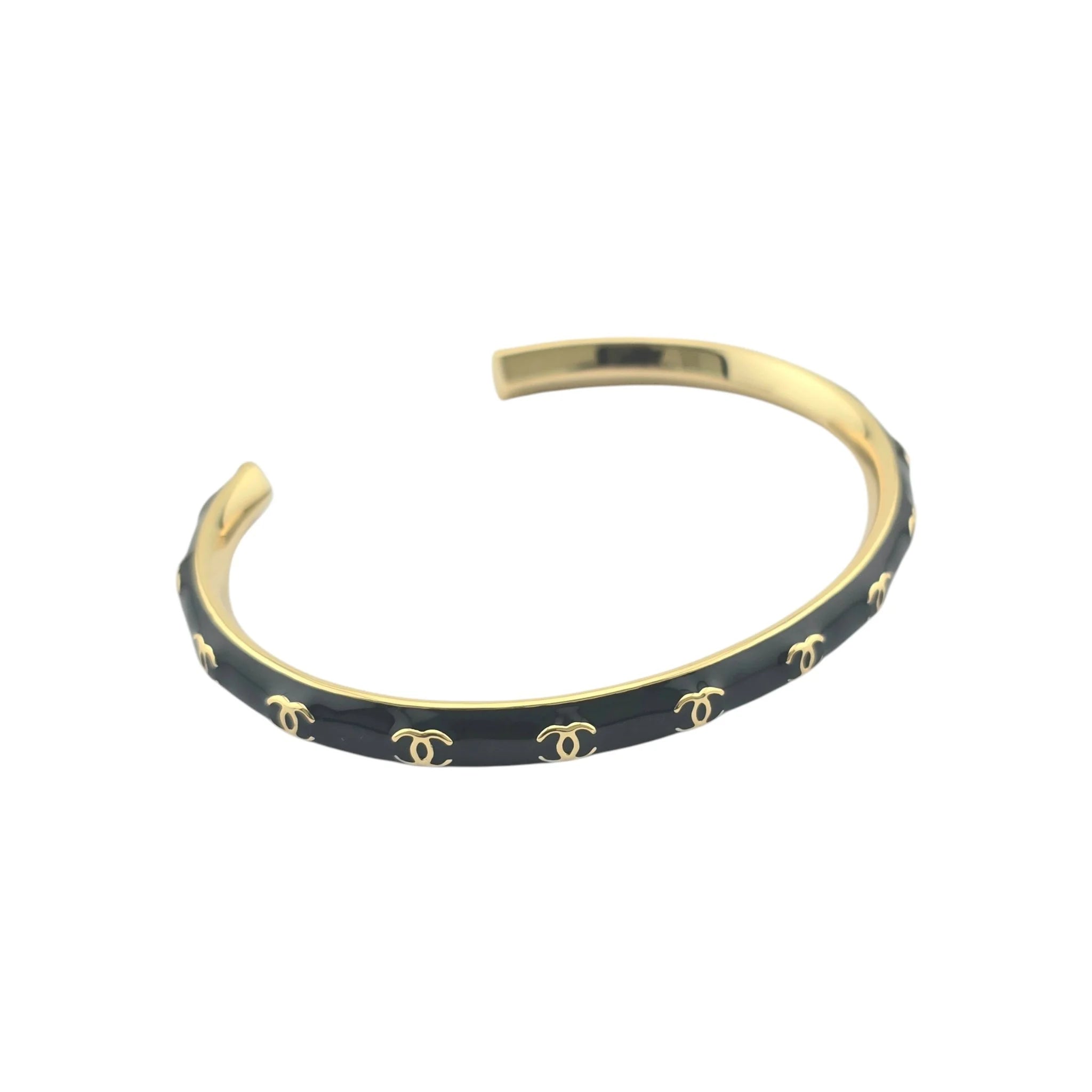 Chanel CC Black/Gold Bangle 2024 CHANEL