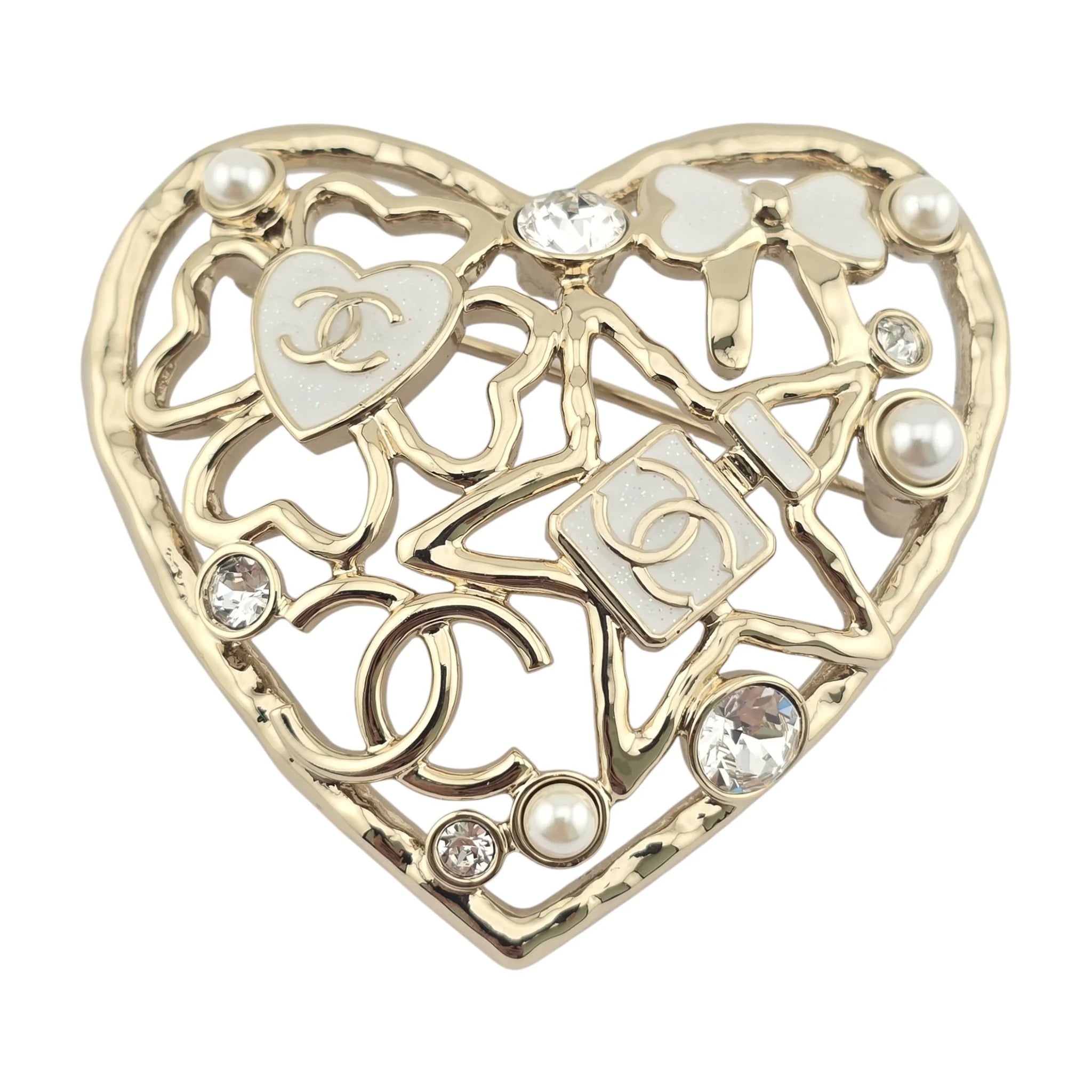 Chanel CC Heart Brooch 2025 CHANEL