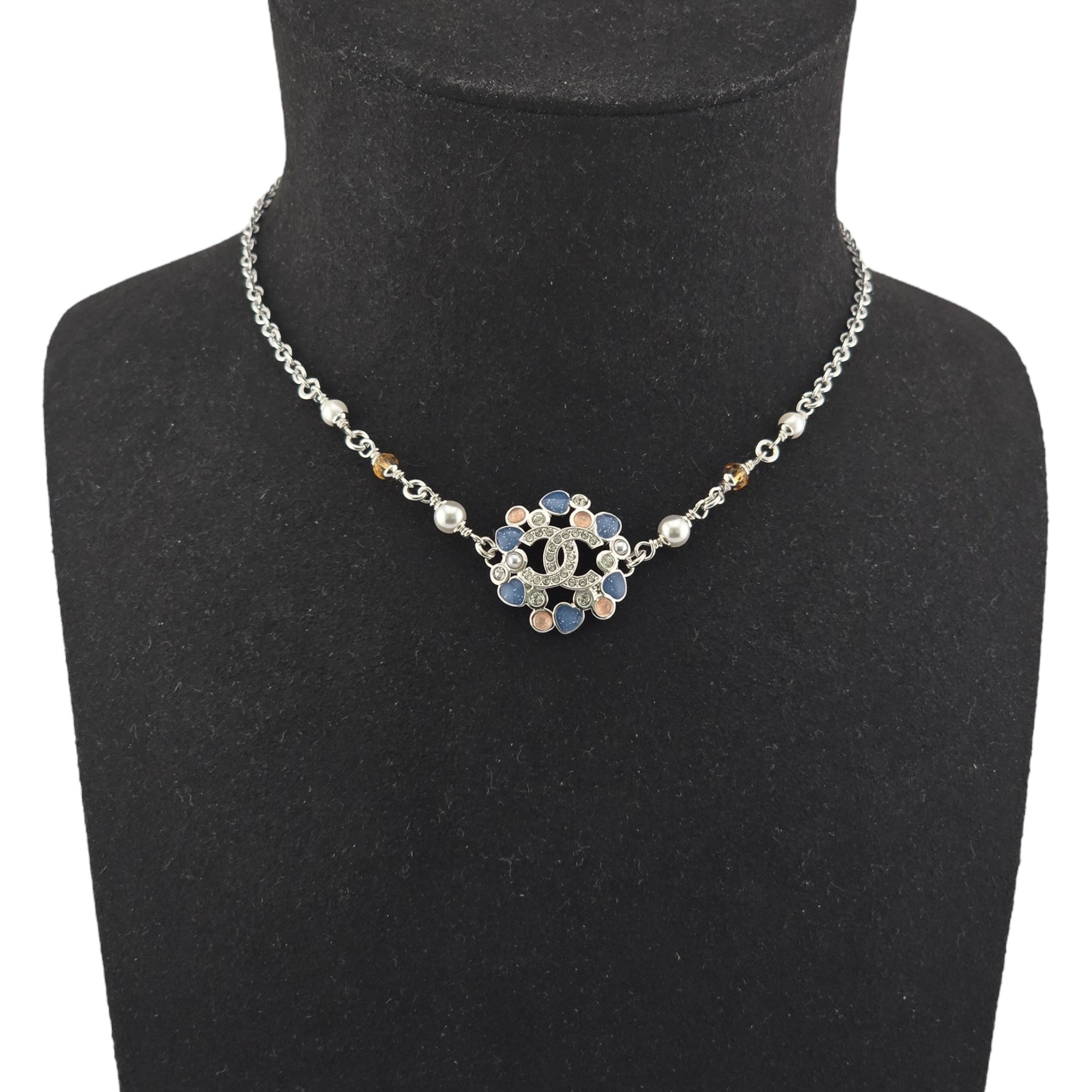 Chanel CC Silver Resin Pendant Necklace 2025 CHANEL