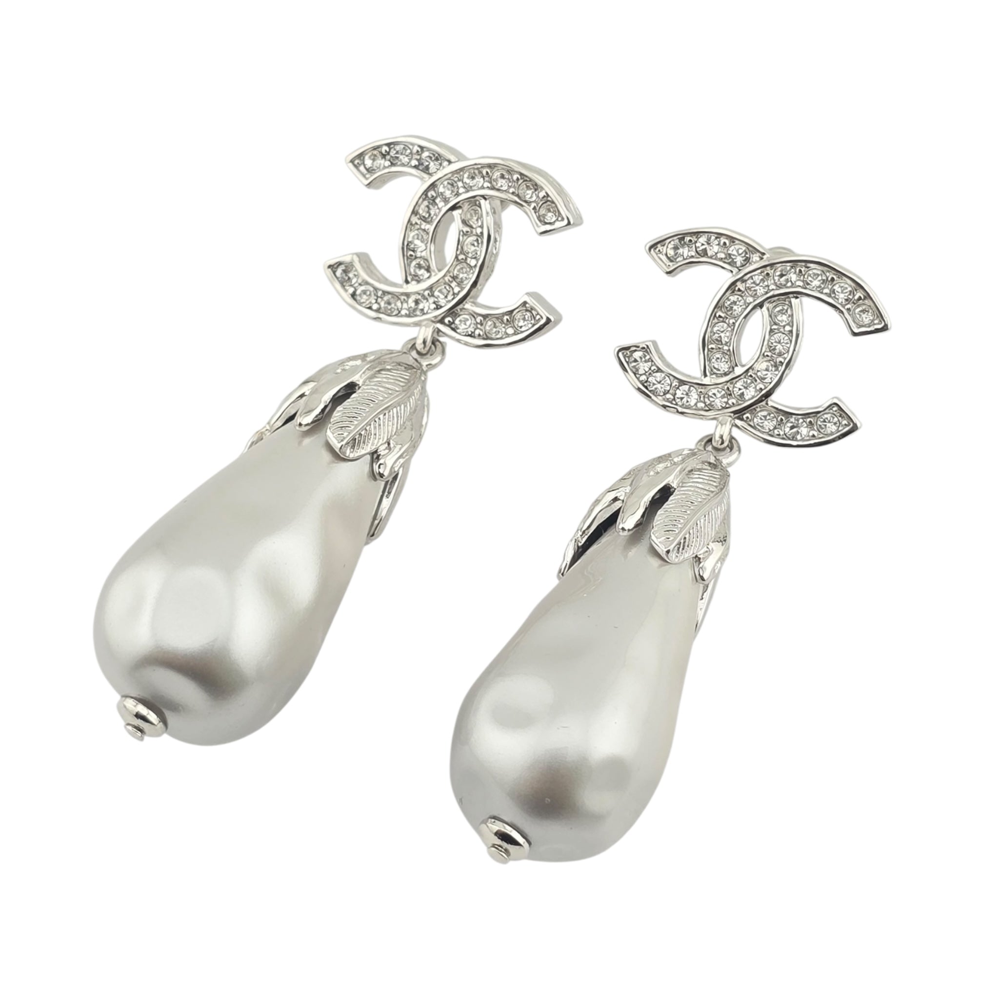Chanel CC Faux Pearl Silver Leaf Earrings 2025 CHANEL