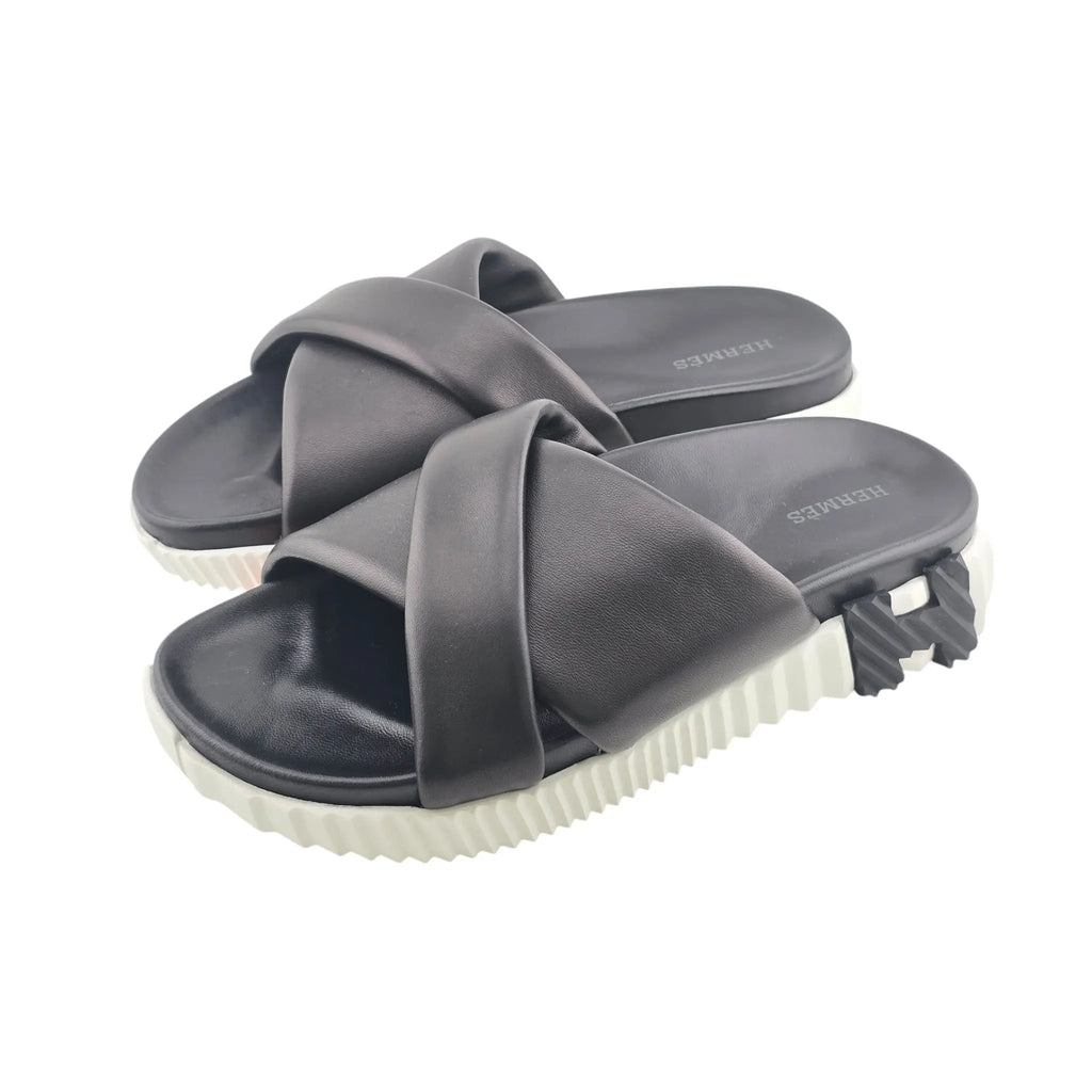 Hermes Infra Noir / Black Sandals 39 UK6 HERMES