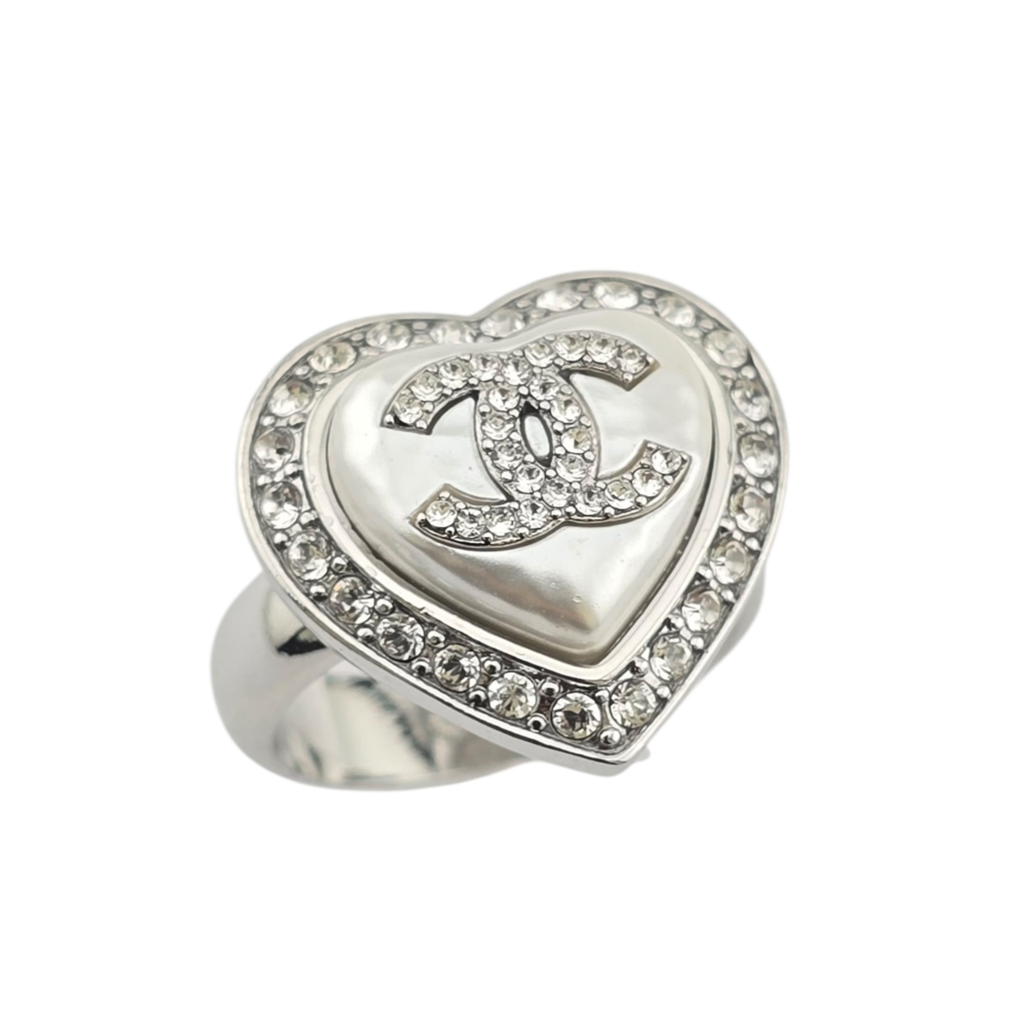 Chanel CC Silver Heart Pearly White Ring