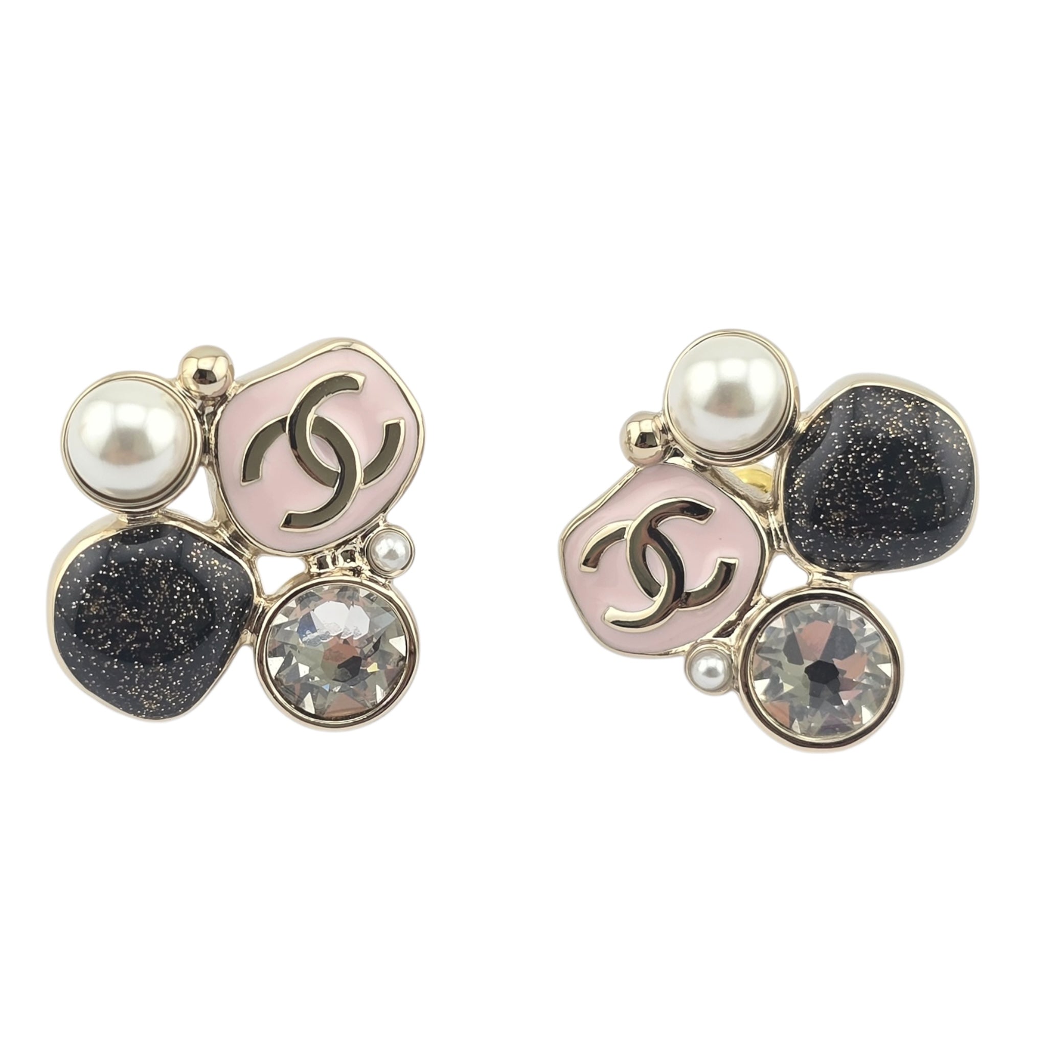 Chanel CC Enamel Pearl Earrings 2025 CHANEL
