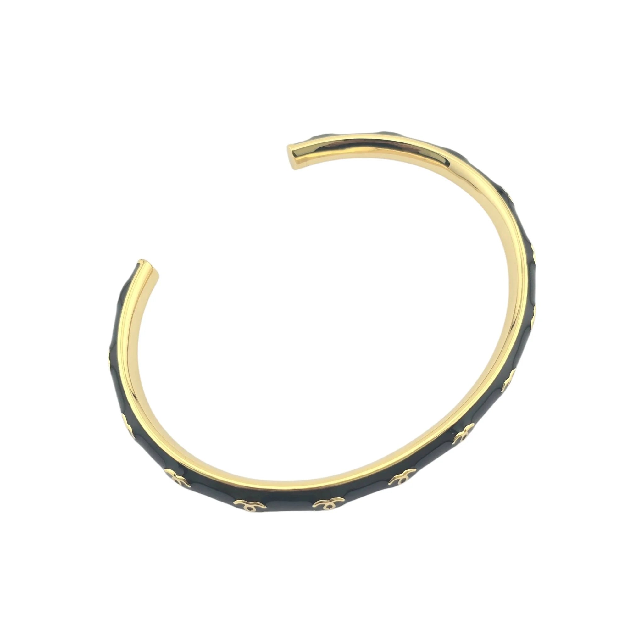 Chanel CC Black/Gold Bangle 2024 CHANEL