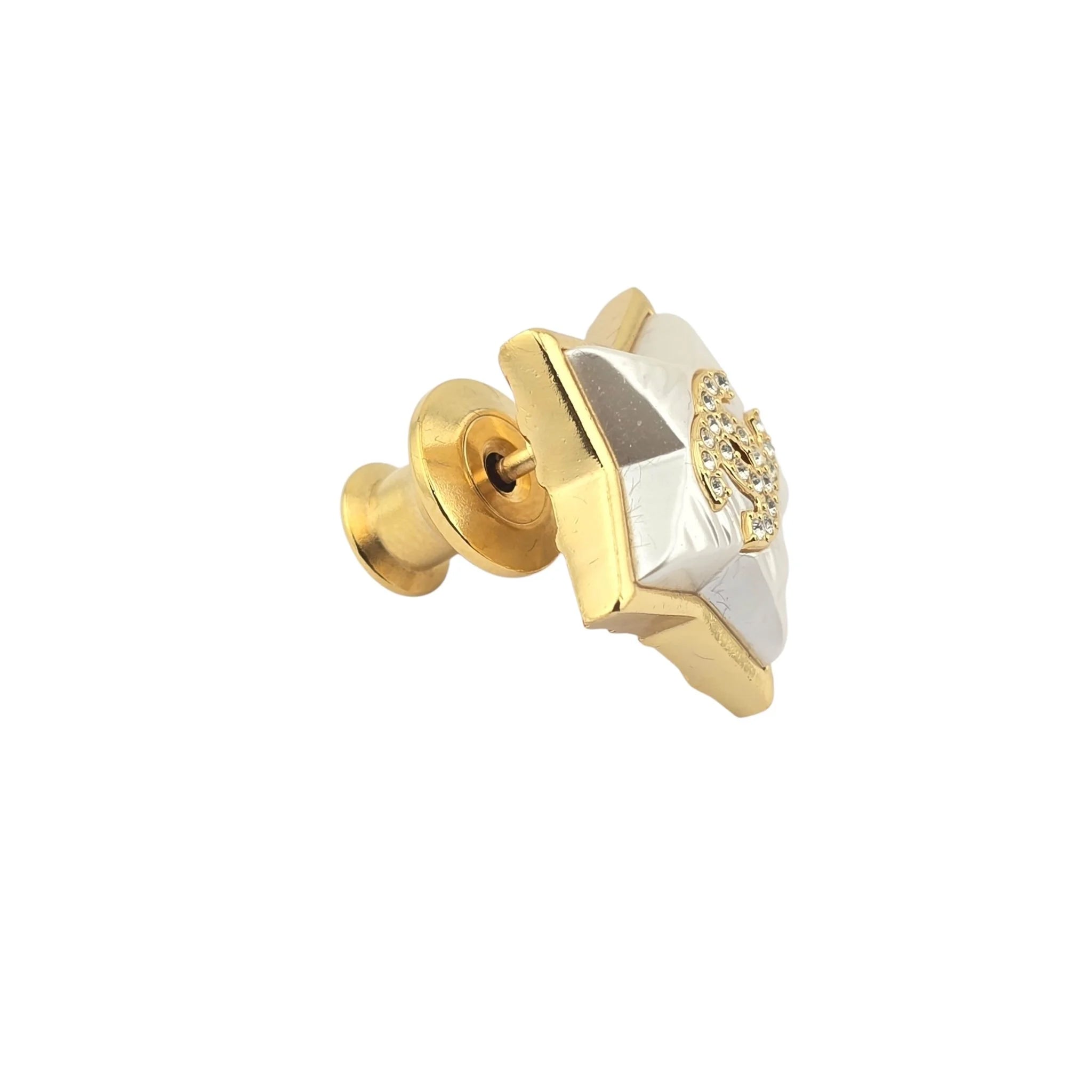 Chanel CC White Heart Resin Pin Brooch 2024 CHANEL