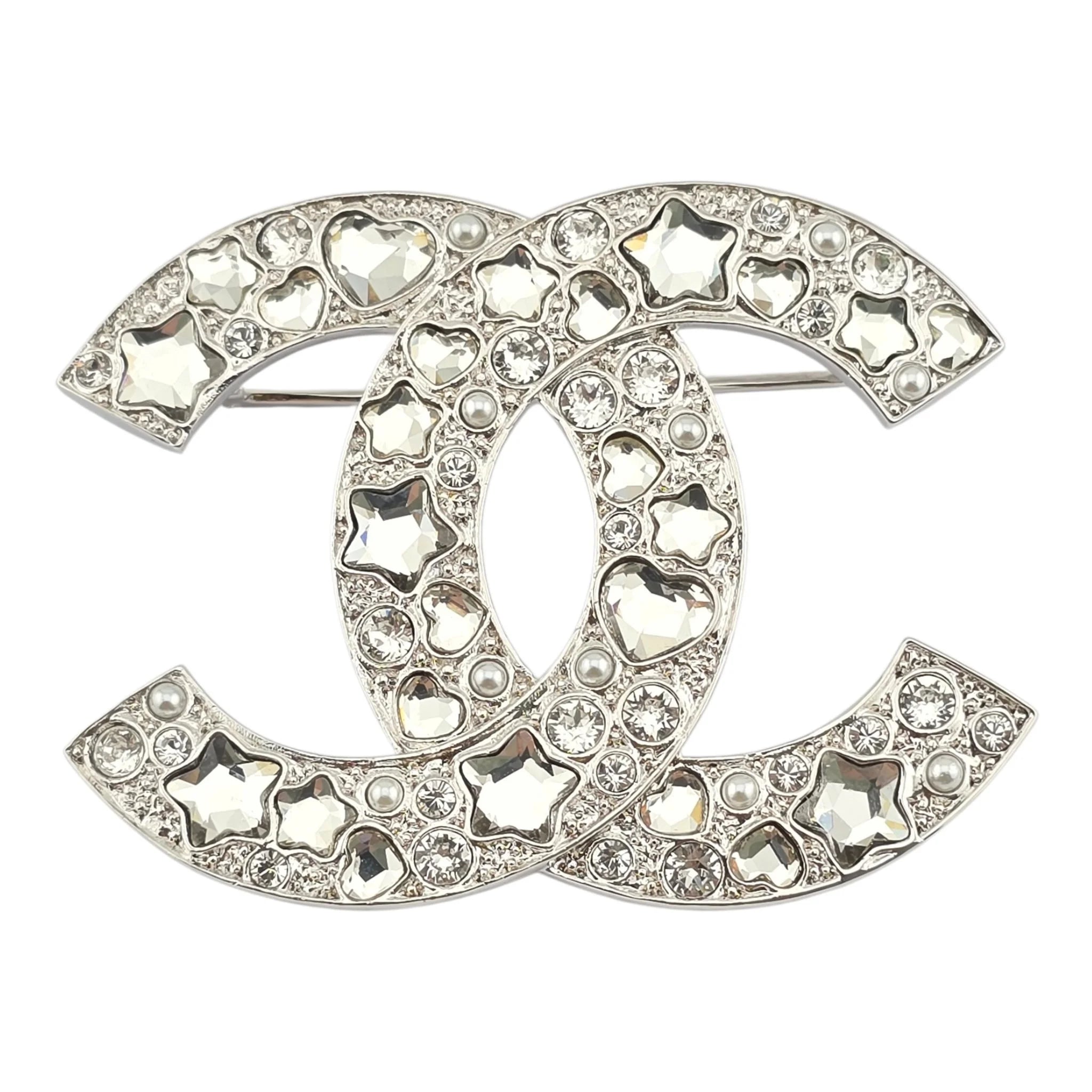 Chanel CC Silver Star Crystal Brooch 2025 CHANEL