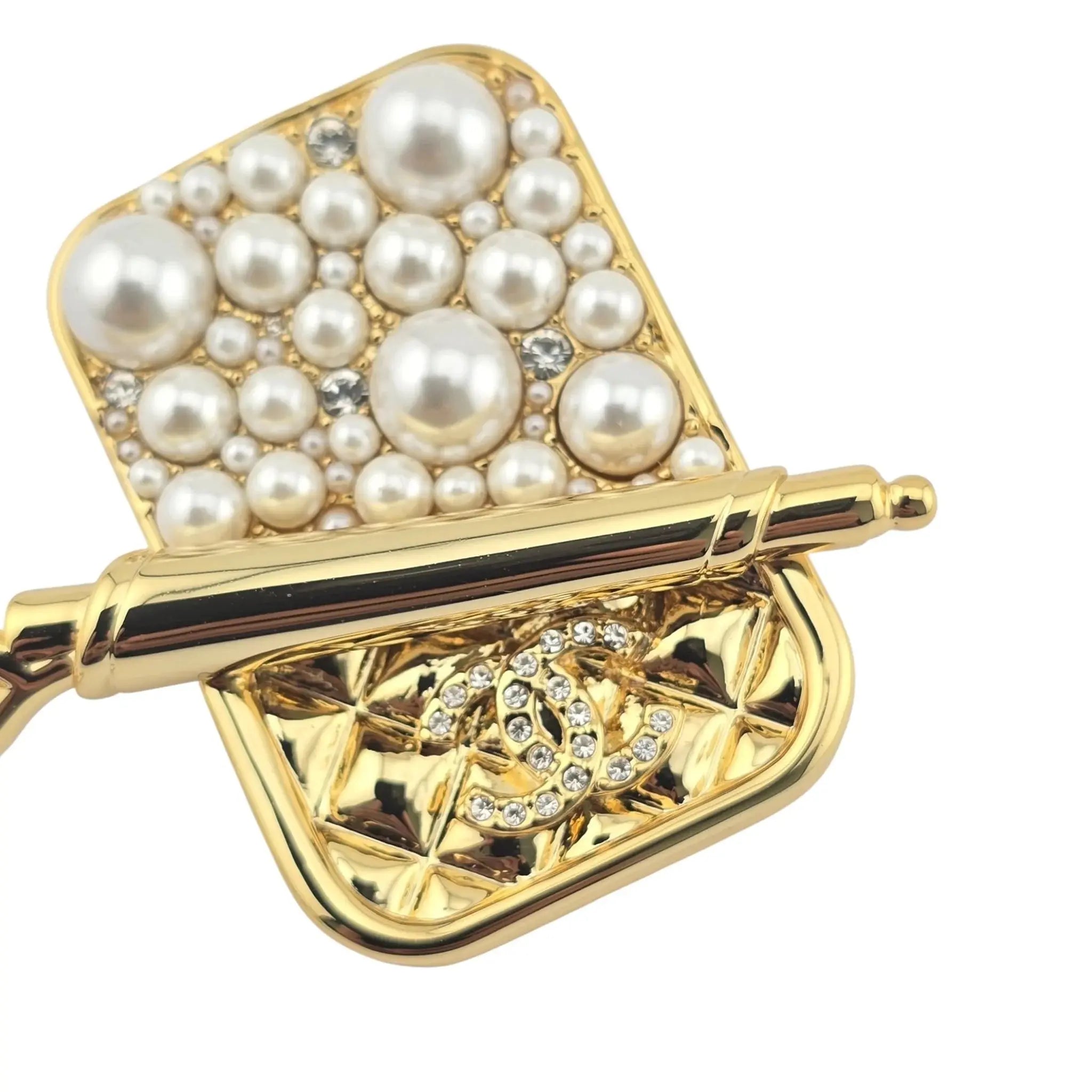 Chanel CC Gold Pearl Brooch 2025 CHANEL