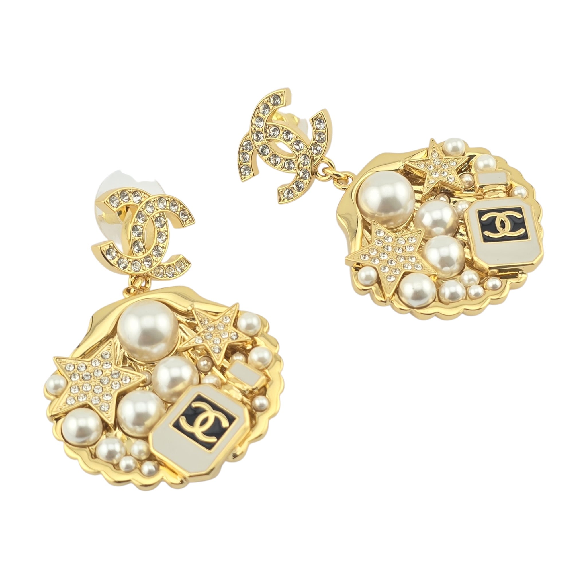 Chanel CC Shell Gold Faux Pearls Earrings 2025 CHANEL