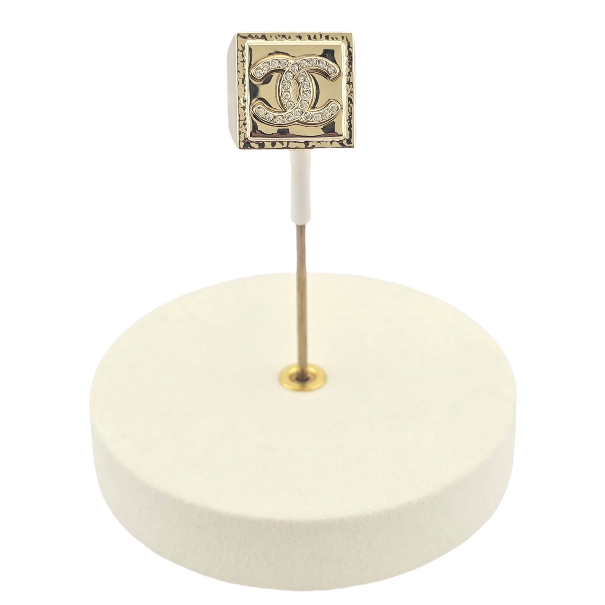 Chanel CC Gold Square Ring 2023 CHANEL